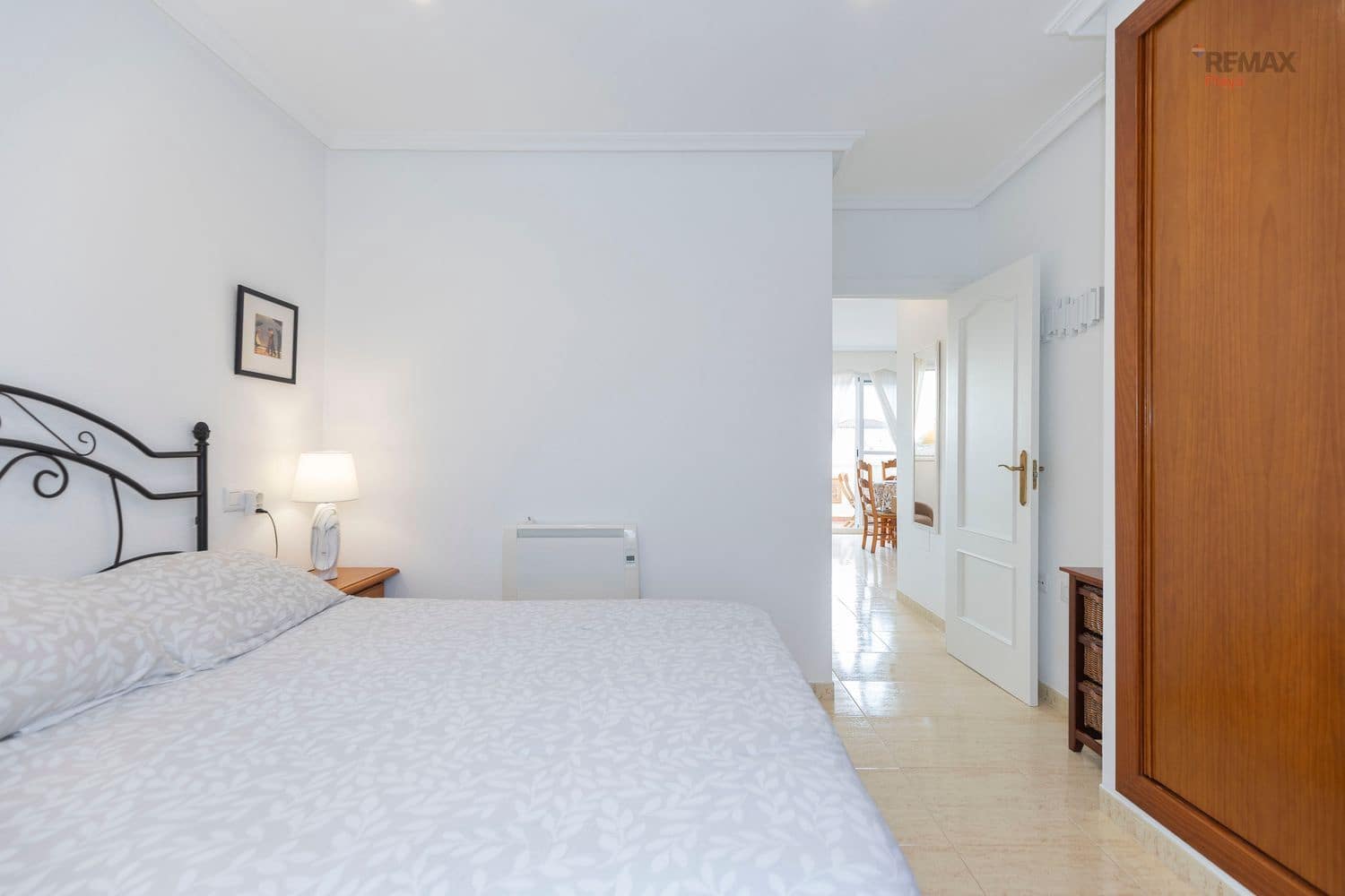 1 makuuhuone Huoneisto vuokrattavana paikassa Vera mukana uima-altaan 
autotalli - 650 € (Ref: 9770271)