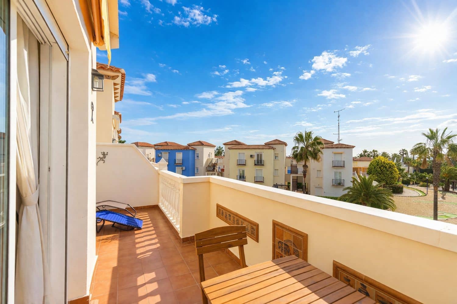 1 makuuhuone Huoneisto vuokrattavana paikassa Vera mukana uima-altaan 
autotalli - 650 € (Ref: 9770271)