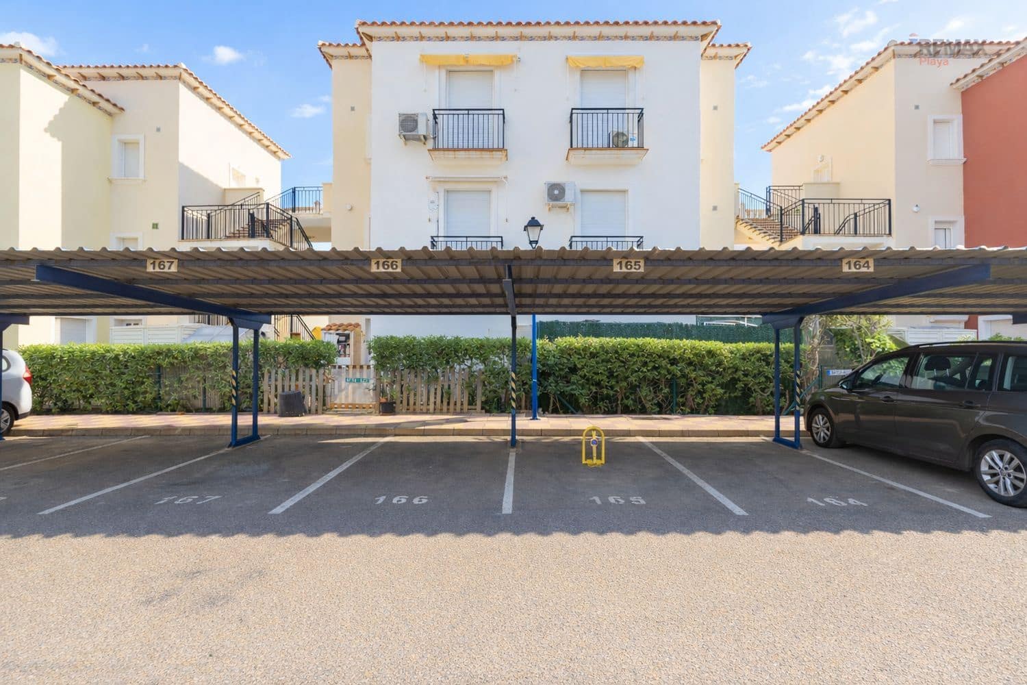 1 makuuhuone Huoneisto vuokrattavana paikassa Vera mukana uima-altaan 
autotalli - 650 € (Ref: 9770271)