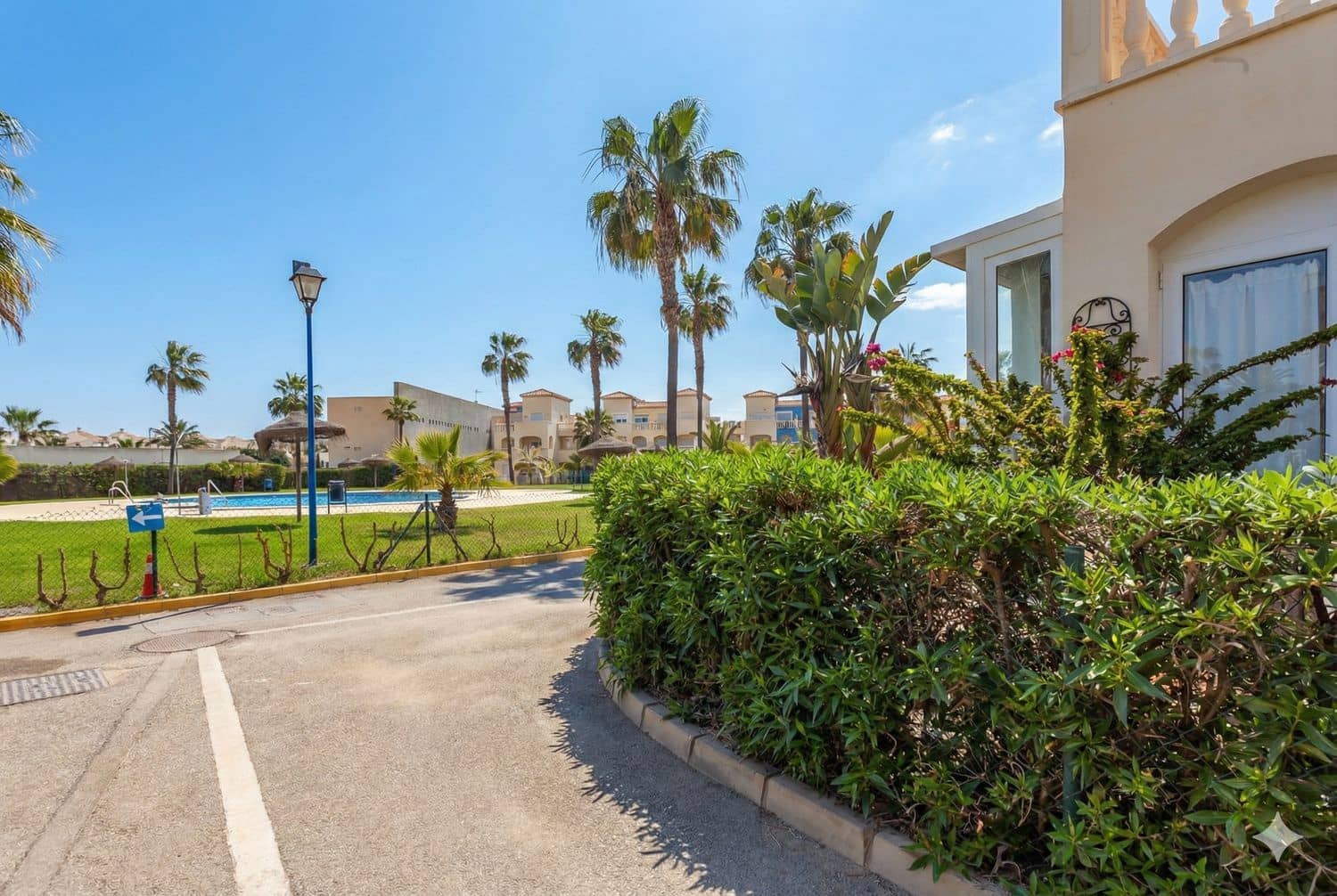 1 makuuhuone Huoneisto vuokrattavana paikassa Vera mukana uima-altaan 
autotalli - 650 € (Ref: 9770271)