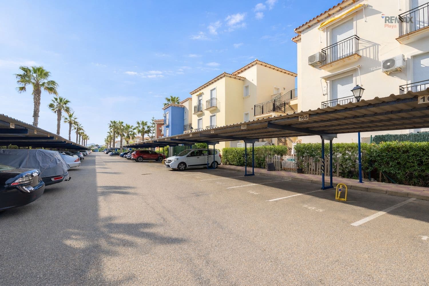 1 makuuhuone Huoneisto vuokrattavana paikassa Vera mukana uima-altaan 
autotalli - 650 € (Ref: 9770271)