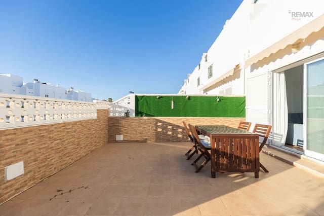 3 makuuhuone Omakotitalo myytävänä paikassa Las Marinas - Pueblo Laguna, Vera mukana uima-altaan 
autotalli - 274 900 € (Ref: 9788077)