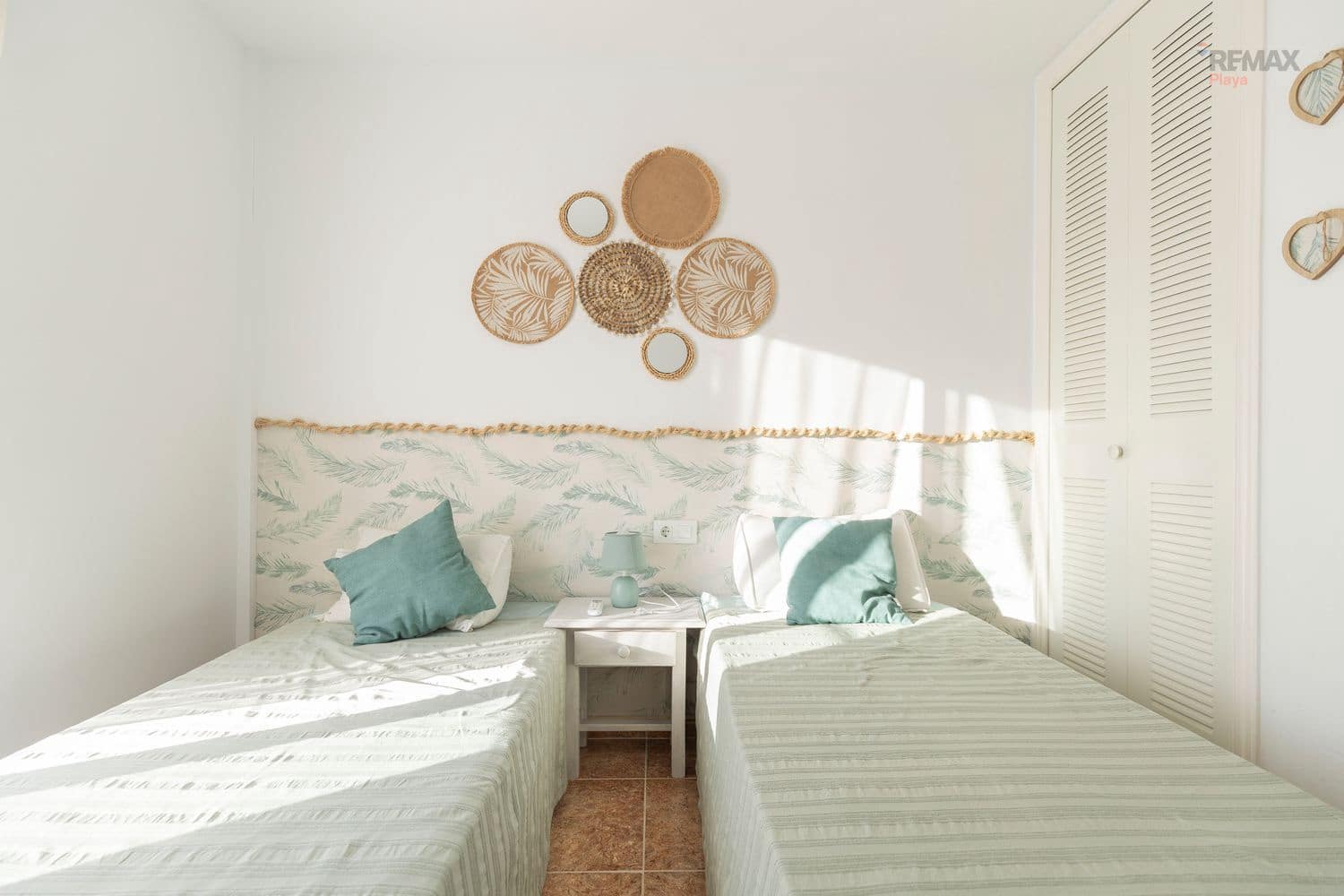 3 makuuhuone Omakotitalo myytävänä paikassa Vera mukana uima-altaan 
autotalli - 274 900 € (Ref: 9788077)