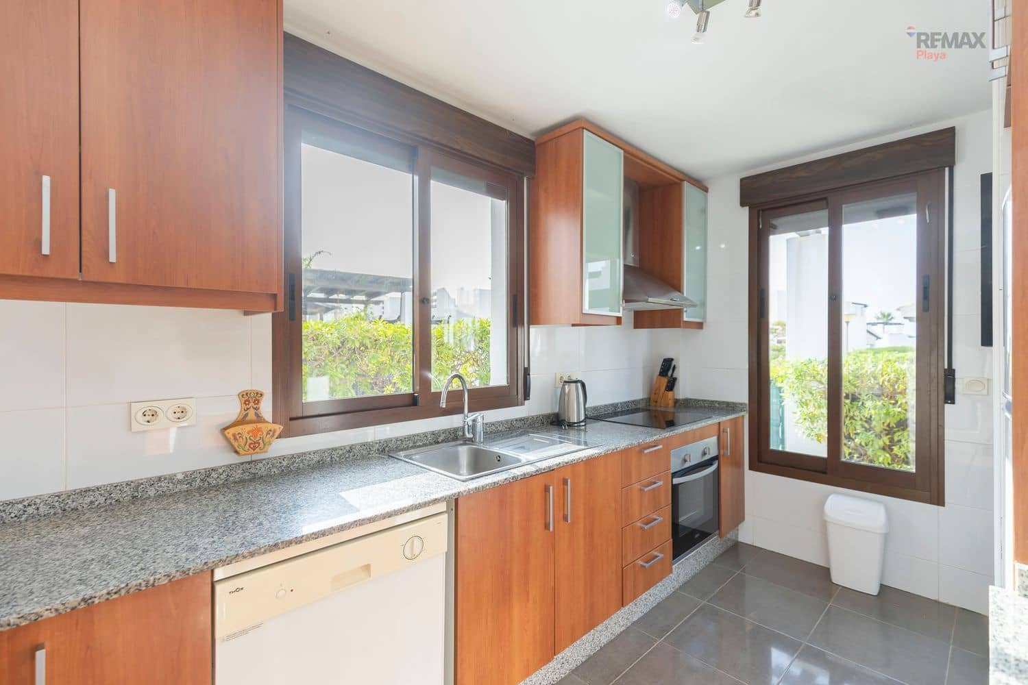 3 bedroom Townhouse for sale in Vera with garage - € 345,000 (Ref: 9816813)