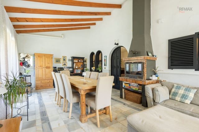 3 soveværelse Villa til salg i Puerto del Rey, Vera med garage - € 535.000 (Ref: 9826134)