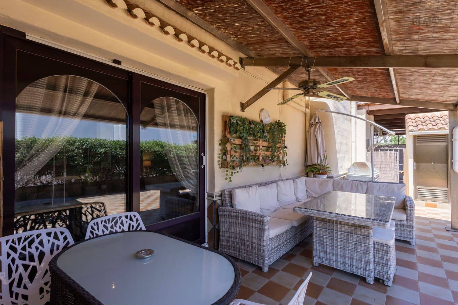 3 bedroom Villa for sale in Puerto del Rey with garage - € 535,000 (Ref: 9826134)