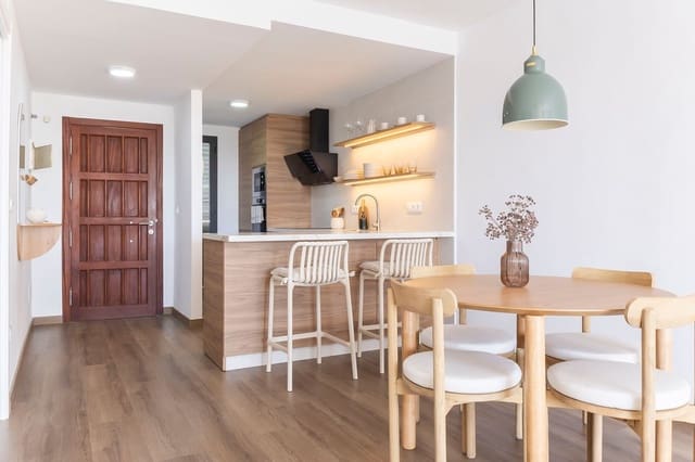 Appartement de 2 chambres à louer à Valle del Este, Vera avec piscine garage - 900 € (Ref: 9842015)