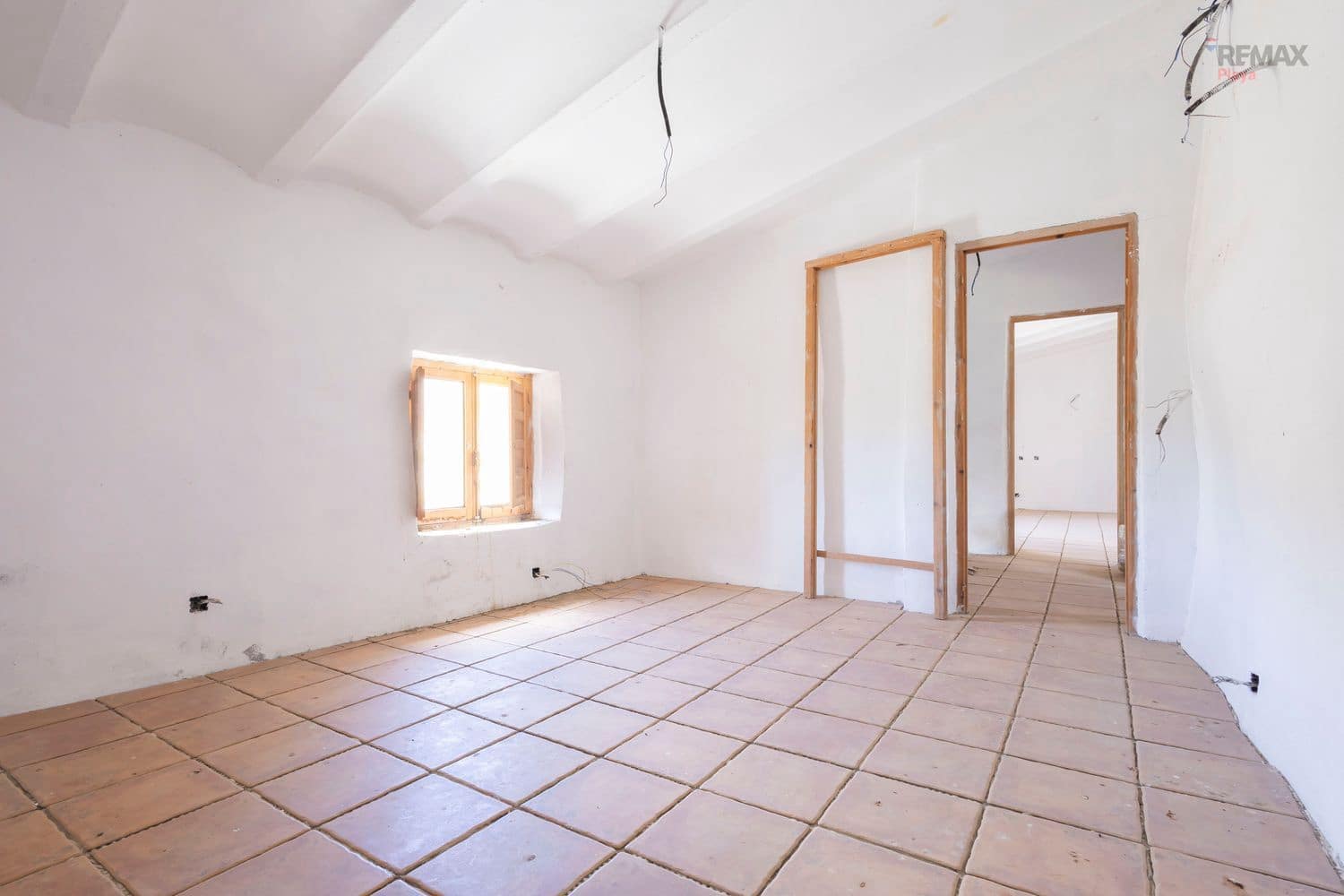 5 slaapkamer Finca/Landhuis te koop in Velez-Rubio met garage - € 89.000 (Ref: 9868077)