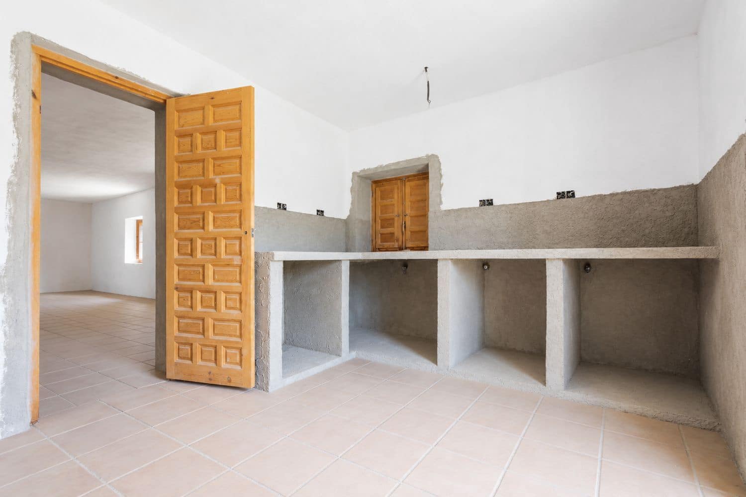 5 slaapkamer Finca/Landhuis te koop in Velez-Rubio met garage - € 89.000 (Ref: 9868077)