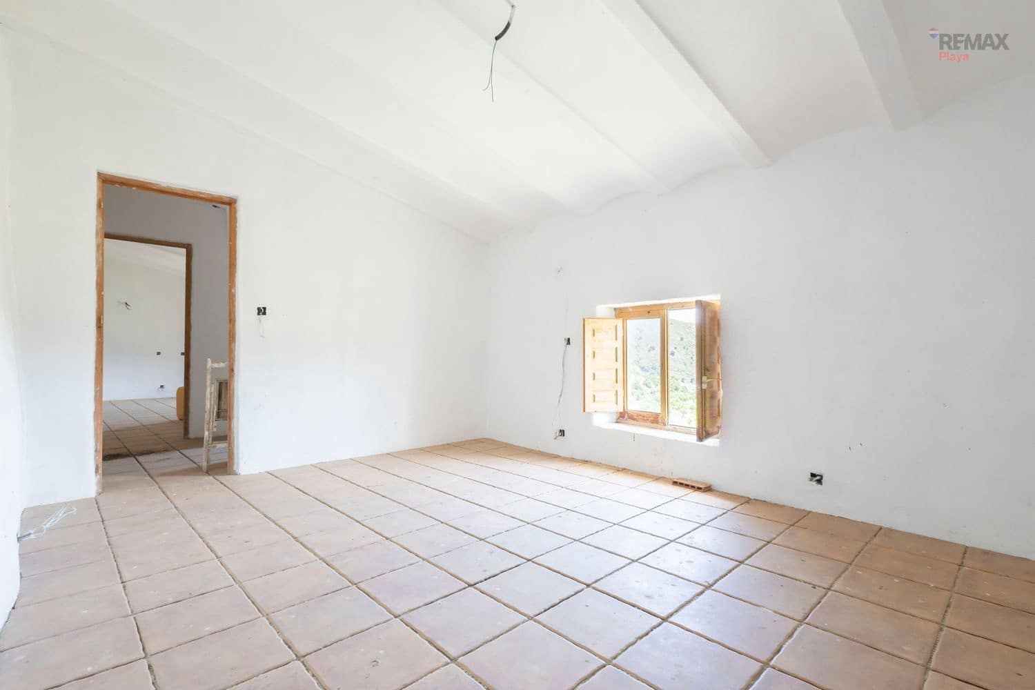 5 slaapkamer Finca/Landhuis te koop in Velez-Rubio met garage - € 89.000 (Ref: 9868077)