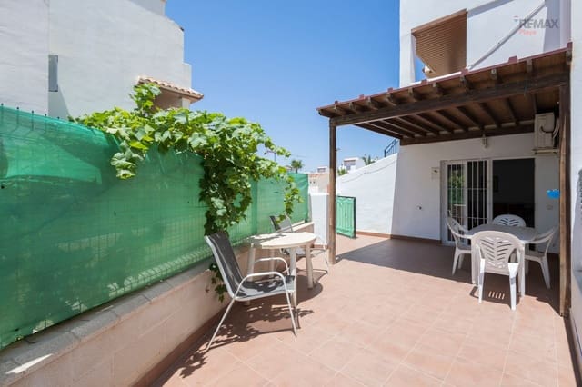1 slaapkamer Appartement te koop in Vera Playa Naturista, Vera met zwembad garage - € 150.000 (Ref: 9889640)