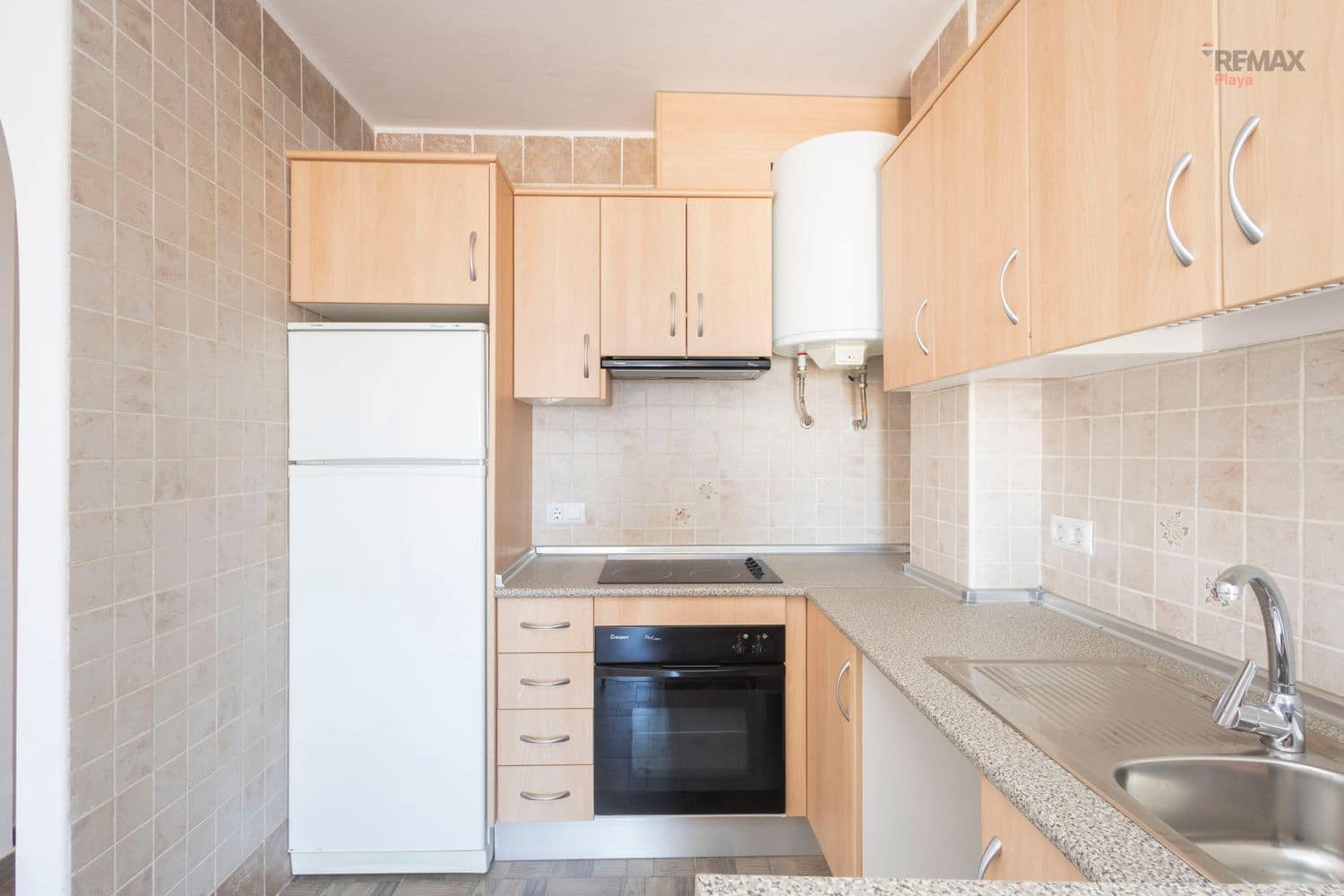 2 bedroom Apartment for sale in Palomares with pool garage - € 145,000 (Ref: 9889641)