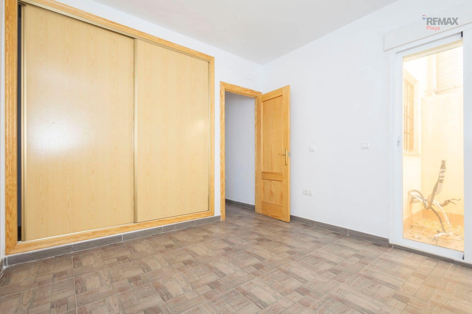 2 bedroom Apartment for sale in Palomares with pool garage - € 145,000 (Ref: 9889641)