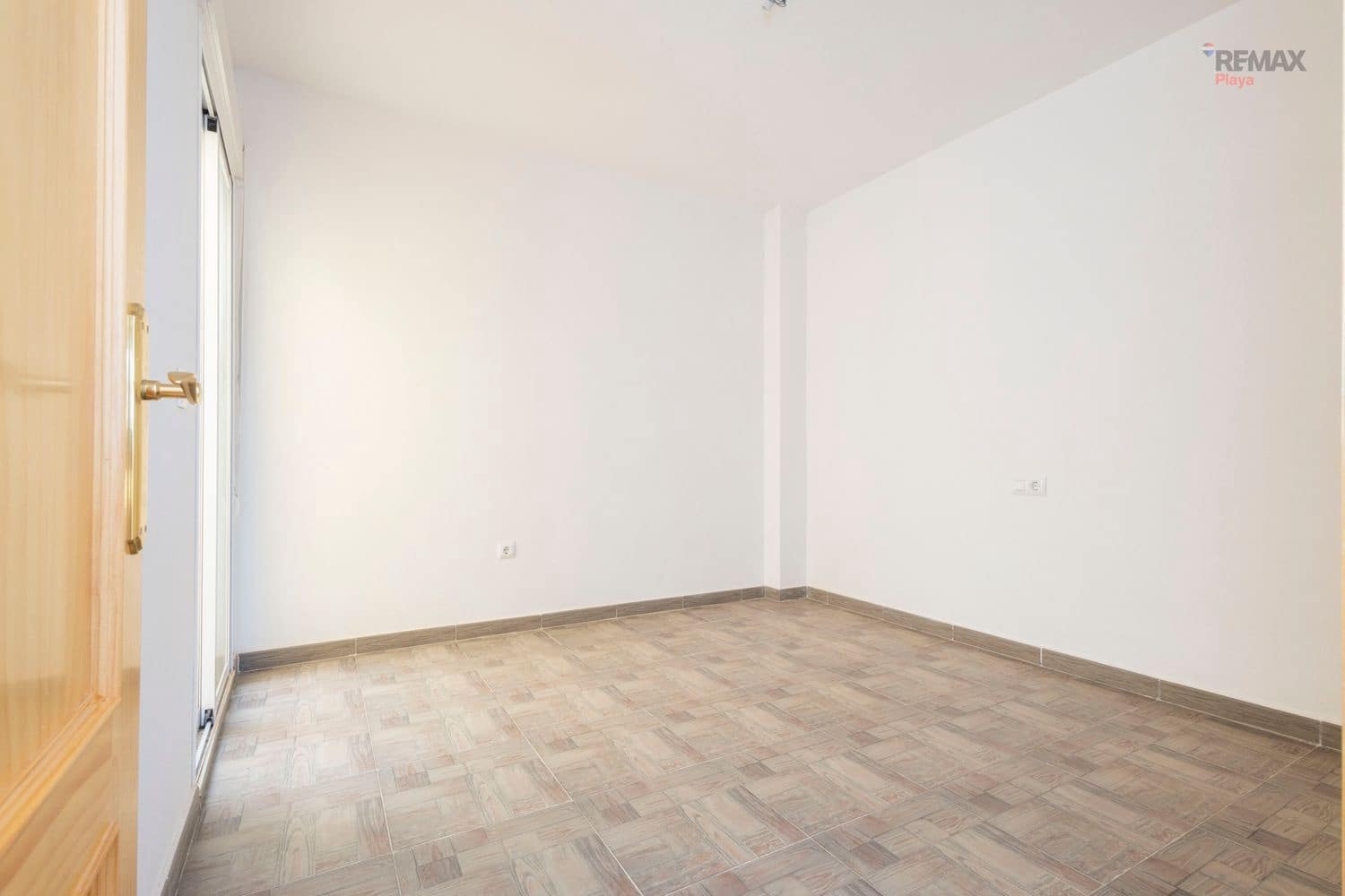 2 bedroom Apartment for sale in Palomares with pool garage - € 145,000 (Ref: 9889641)