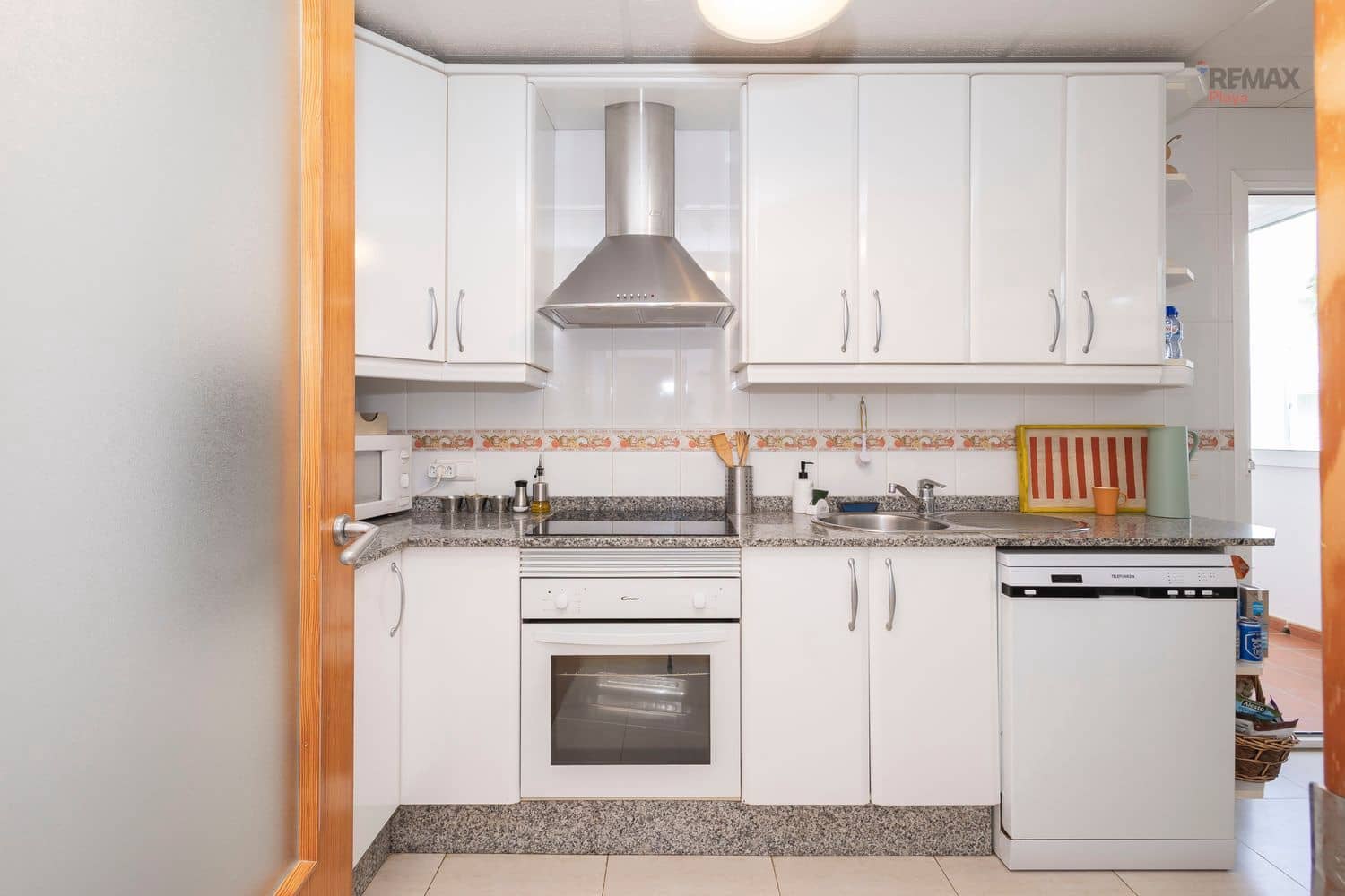 Apartamento de 2 habitaciones en Puerto del Rey en venta con piscina garaje - 249.000 € (Ref: 9919323)