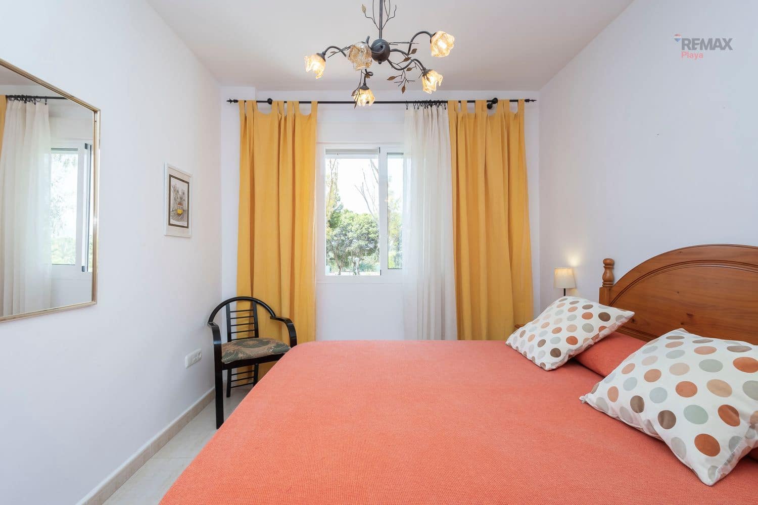Apartamento de 2 habitaciones en Puerto del Rey en venta con piscina garaje - 249.000 € (Ref: 9919323)