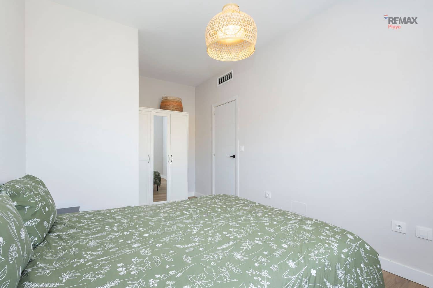3 sypialnia Apartament na sprzedaż w Garrucha z garażem - 299 500 € (Ref: 9932797)