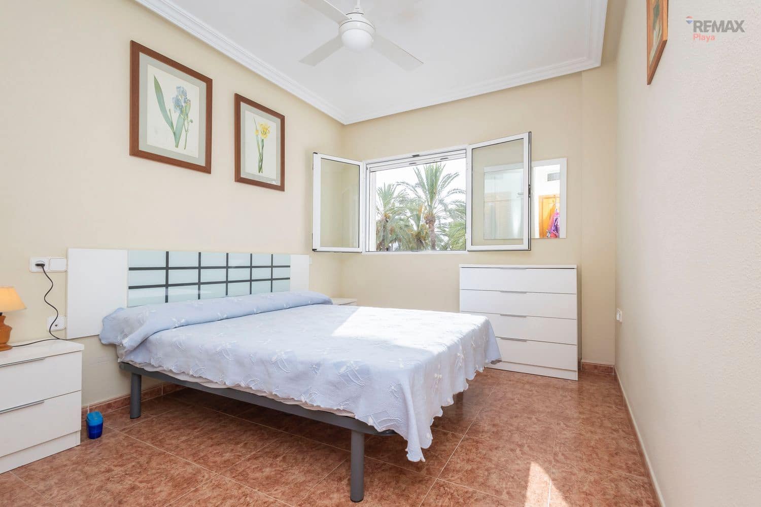 Apartamento de 3 habitaciones en Puerto del Rey en venta con piscina garaje - 264.900 € (Ref: 9978097)