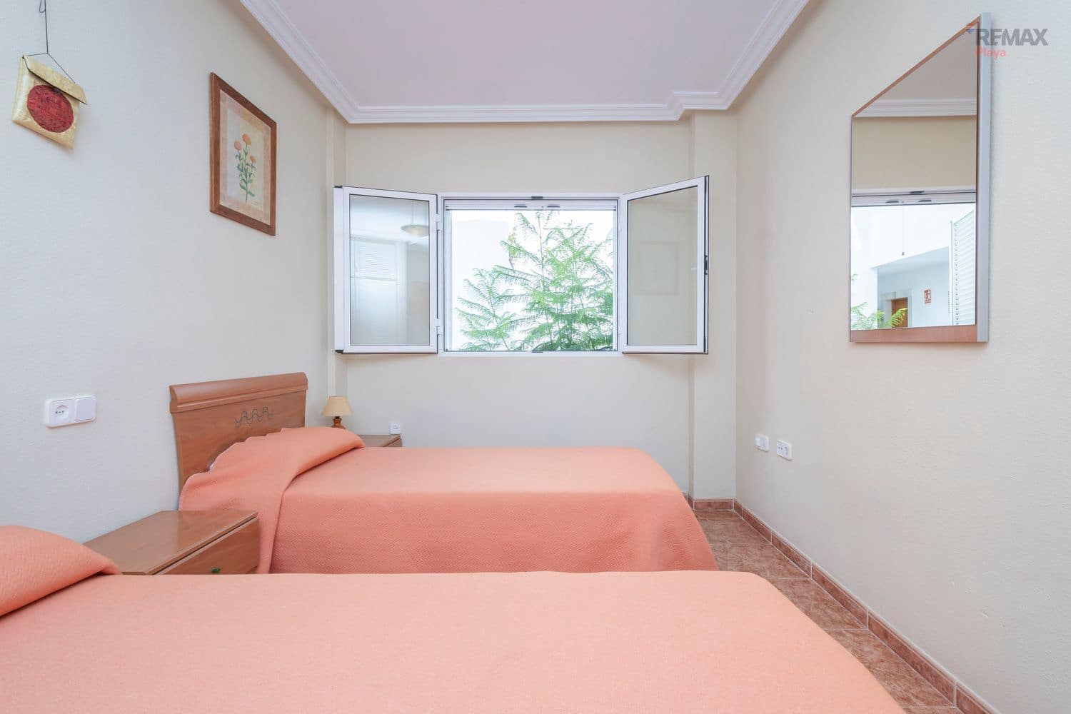 Apartamento de 3 habitaciones en Puerto del Rey en venta con piscina garaje - 264.900 € (Ref: 9978097)