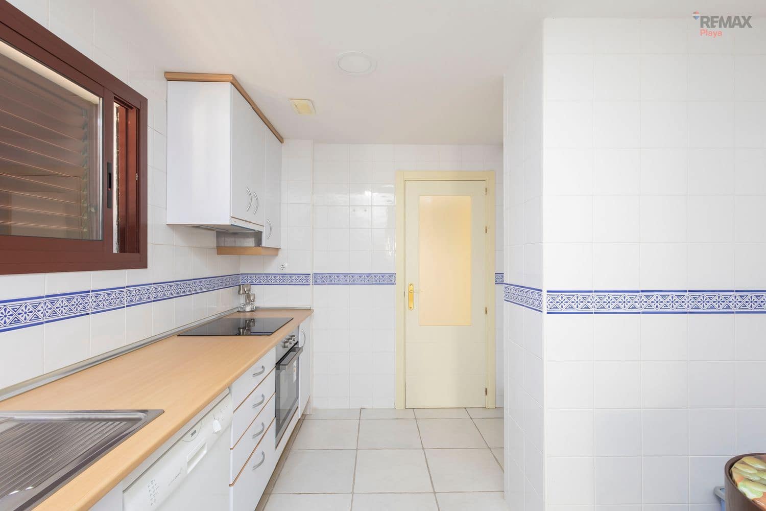 Apartamento de 3 habitaciones en Vera en venta con piscina garaje - 400.000 € (Ref: 9984236)