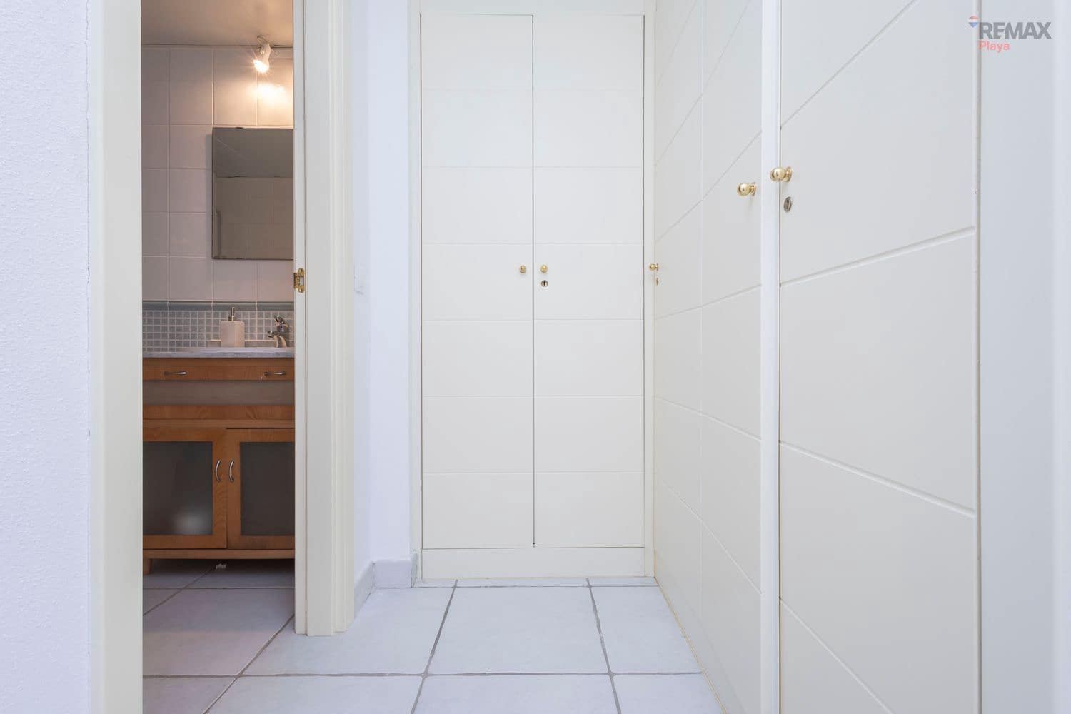 Apartamento de 3 habitaciones en Vera en venta con piscina garaje - 400.000 € (Ref: 9984236)
