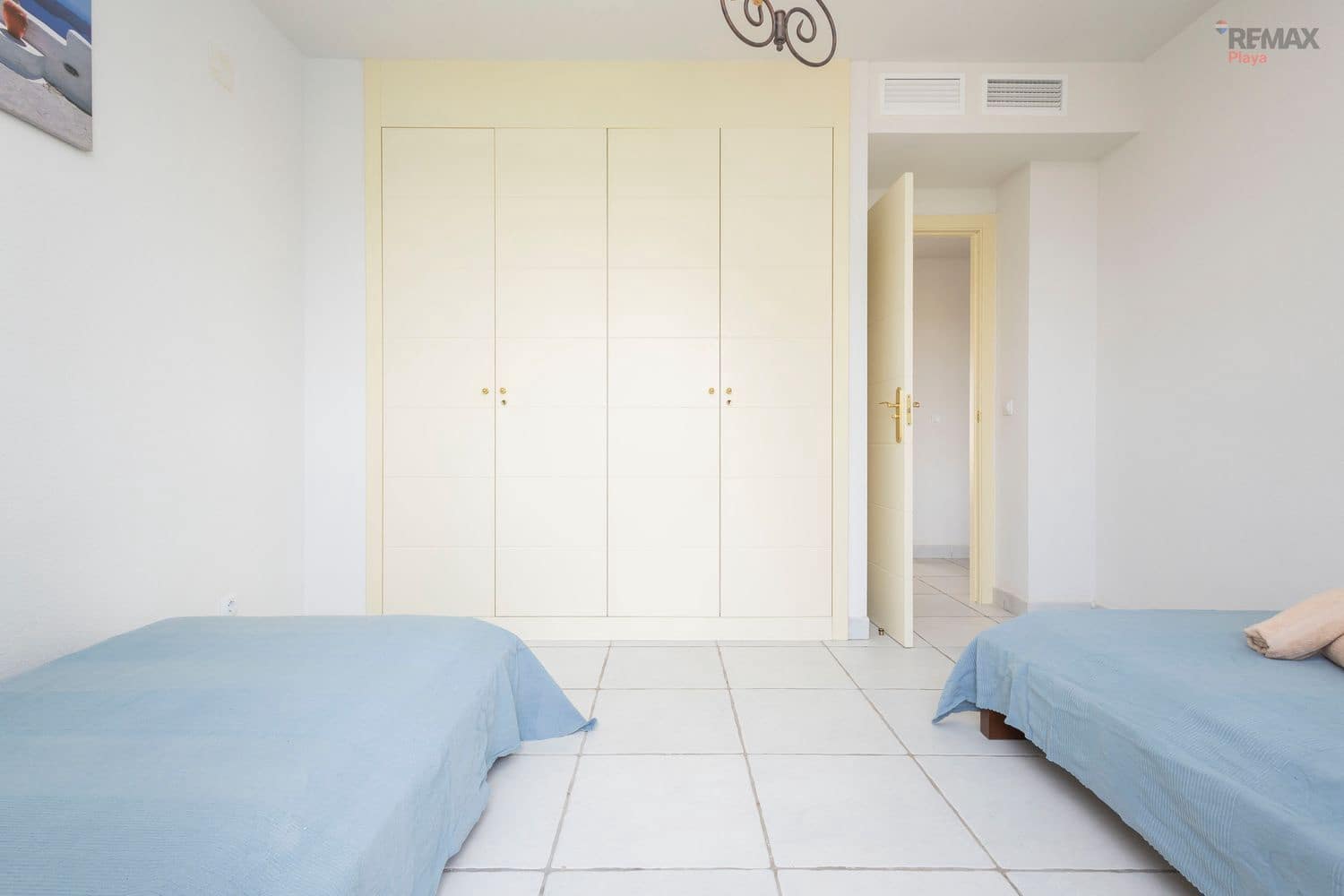 Apartamento de 3 habitaciones en Vera en venta con piscina garaje - 400.000 € (Ref: 9984236)