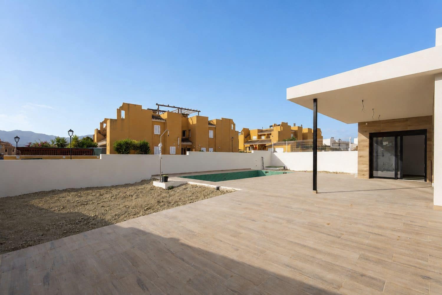 3 bedroom Villa for sale in Los Gallardos with pool garage - € 349,000 (Ref: 9984344)