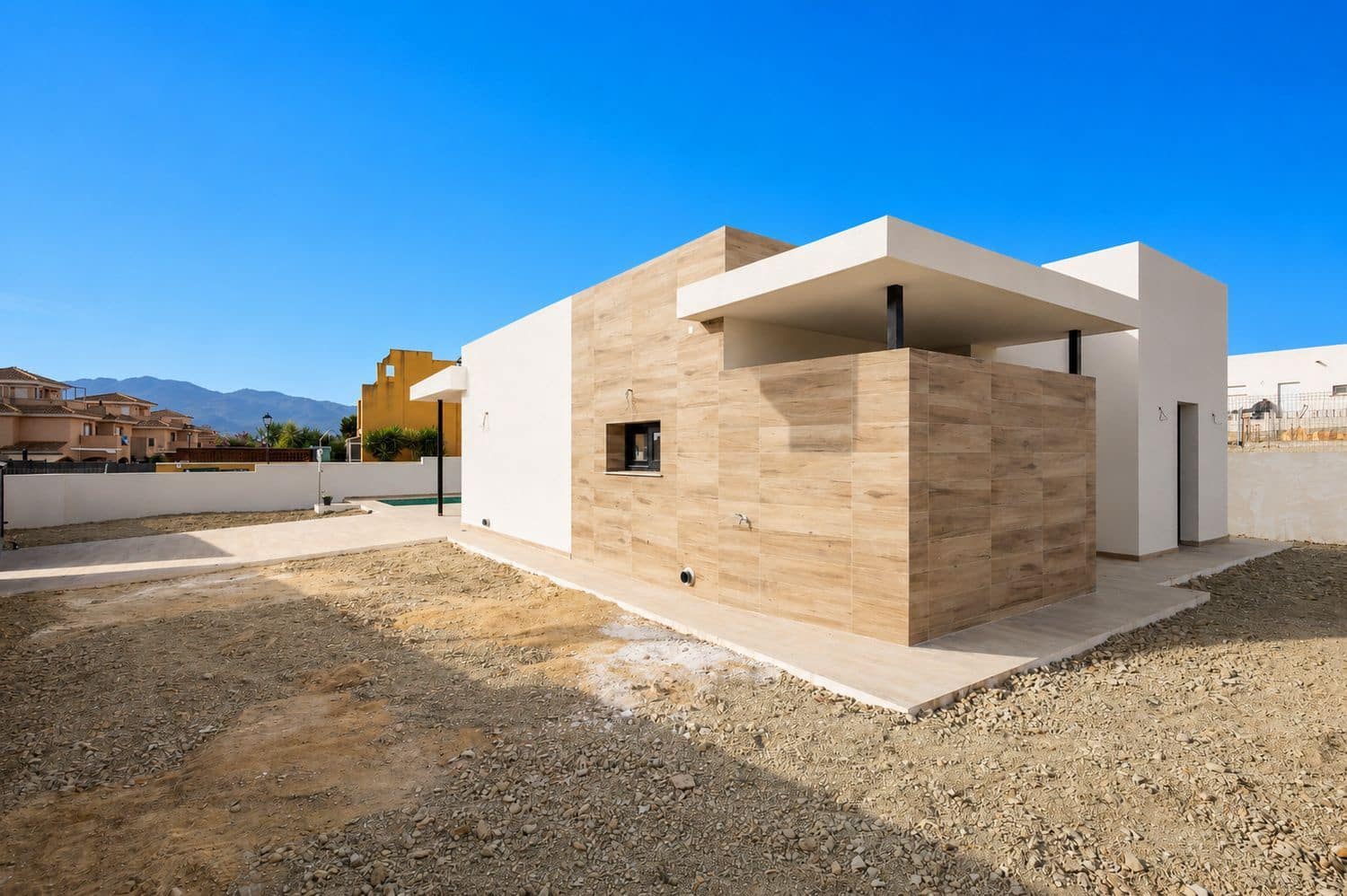 3 bedroom Villa for sale in Los Gallardos with pool garage - € 349,000 (Ref: 9984344)