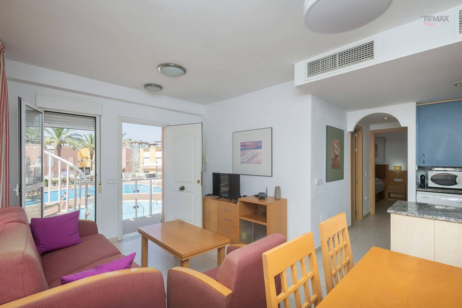 Apartamento de 2 habitaciones en Vera en venta con piscina garaje - 164.900 € (Ref: 9996534)
