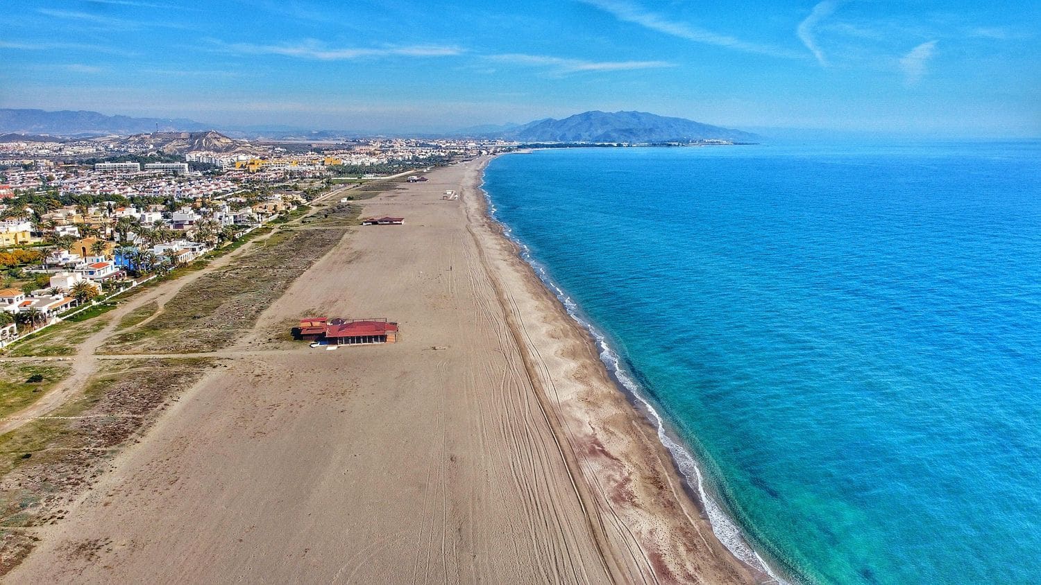 Apartamento de 2 habitaciones en Vera en venta con piscina garaje - 164.900 € (Ref: 9996534)