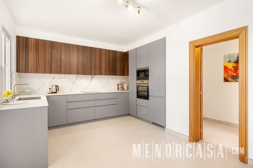 4 soveværelse Villa til salg i Cala Llonga med swimmingpool garage - € 1.450.000 (Ref: 8552278)