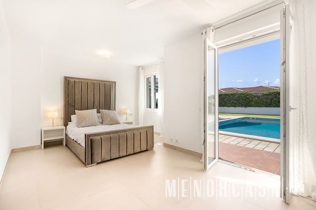 4 soveværelse Villa til salg i Cala Llonga, Mahón / Maó med swimmingpool garage - € 1.450.000 (Ref: 8552278)