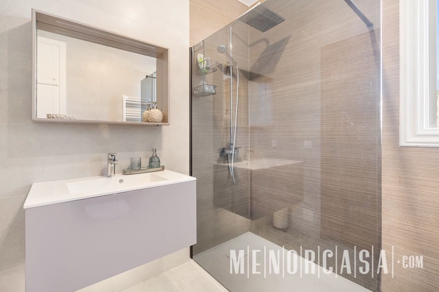 4 soveværelse Villa til salg i Cala Llonga med swimmingpool garage - € 1.450.000 (Ref: 8552278)