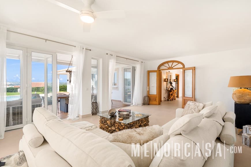 4 soveværelse Villa til salg i Cala Llonga med swimmingpool garage - € 1.450.000 (Ref: 8552278)