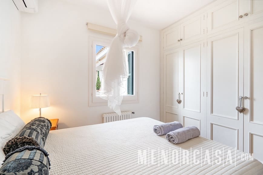 4 soveværelse Villa til salg i Cala Llonga med swimmingpool garage - € 1.250.000 (Ref: 8611355)