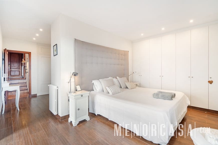 4 soveværelse Villa til salg i Cala Llonga med swimmingpool garage - € 1.250.000 (Ref: 8611355)