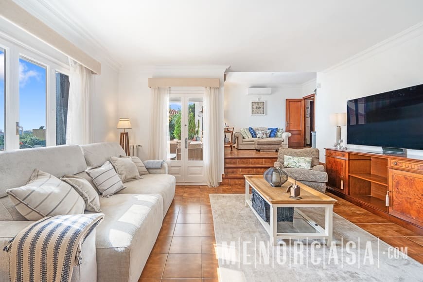 4 soveværelse Villa til salg i Cala Llonga med swimmingpool garage - € 1.250.000 (Ref: 8611355)