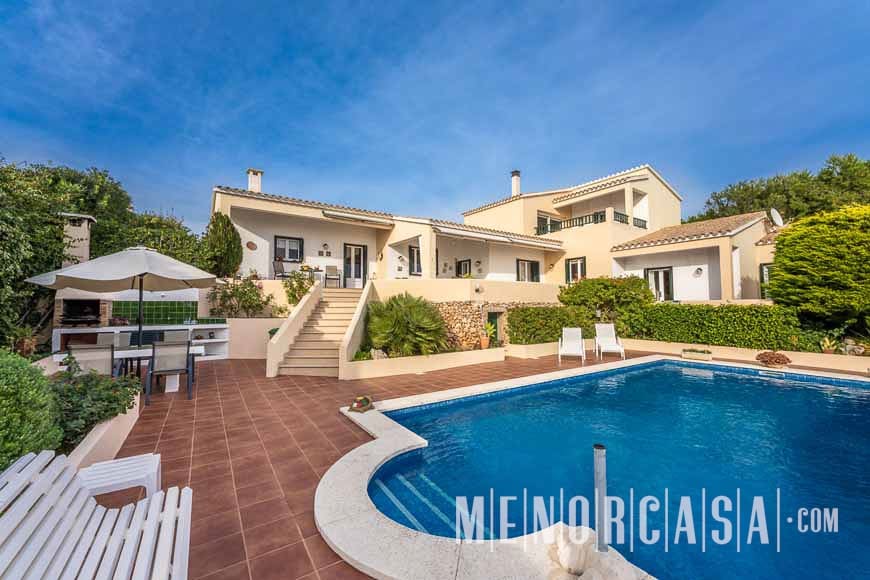 4 soveværelse Villa til salg i Cala Llonga med swimmingpool garage - € 1.250.000 (Ref: 8611355)