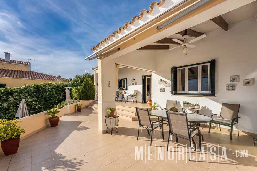 4 soveværelse Villa til salg i Cala Llonga med swimmingpool garage - € 1.250.000 (Ref: 8611355)