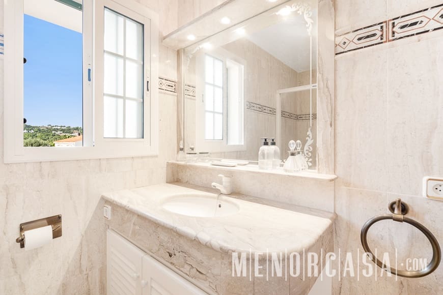 5 bedroom Villa for sale in Port d'Addaia with pool garage - € 575,000 (Ref: 8666149)