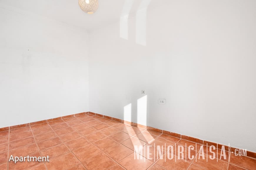 6 soveværelse Villa til salg i Torret med swimmingpool garage - € 850.000 (Ref: 8695840)