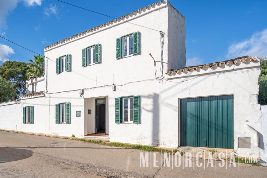 6 soveværelse Villa til salg i Torret med swimmingpool garage - € 850.000 (Ref: 8695840)