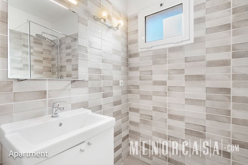 6 soveværelse Villa til salg i Torret med swimmingpool garage - € 850.000 (Ref: 8695840)