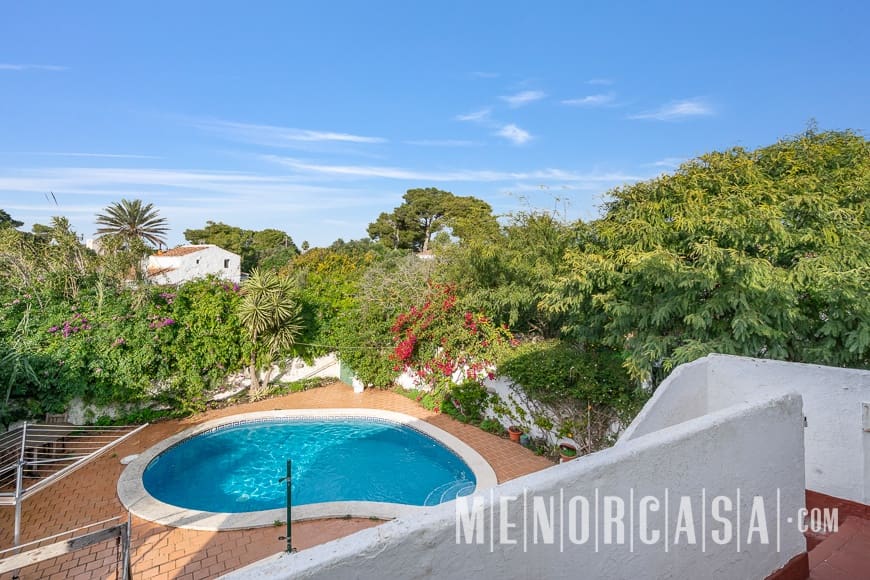 6 soveværelse Villa til salg i Torret med swimmingpool garage - € 850.000 (Ref: 8695840)