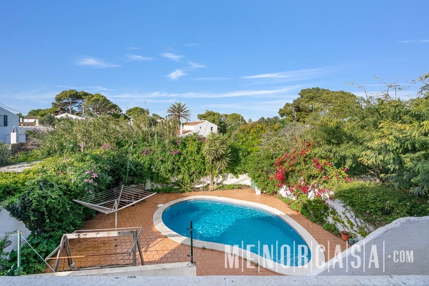 6 soveværelse Villa til salg i Torret med swimmingpool garage - € 850.000 (Ref: 8695840)