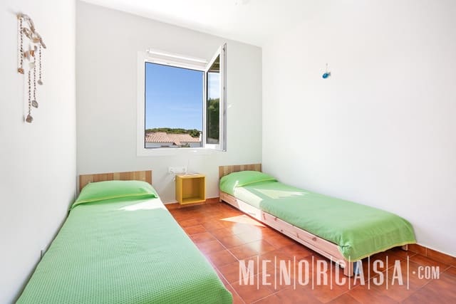 4 soveværelse Villa til salg i Arenal d'en Castell, Es Mercadal med swimmingpool - € 799.000 (Ref: 8878188)