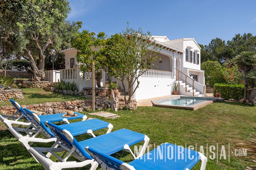 4 soveværelse Villa til salg i Arenal d'en Castell med swimmingpool - € 799.000 (Ref: 8878188)