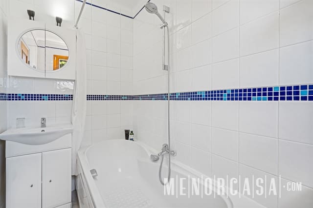 6 slaapkamer Villa te koop in Es Castell met zwembad - € 1.250.000 (Ref: 9081008)