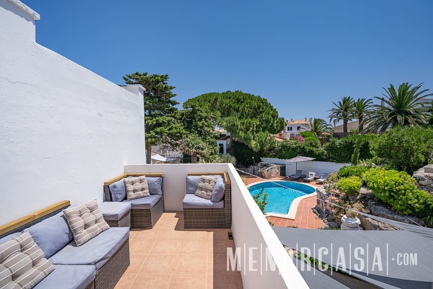 6 sypialnia Willa na sprzedaż w Es Castell z basenem - 1 250 000 € (Ref: 9081008)