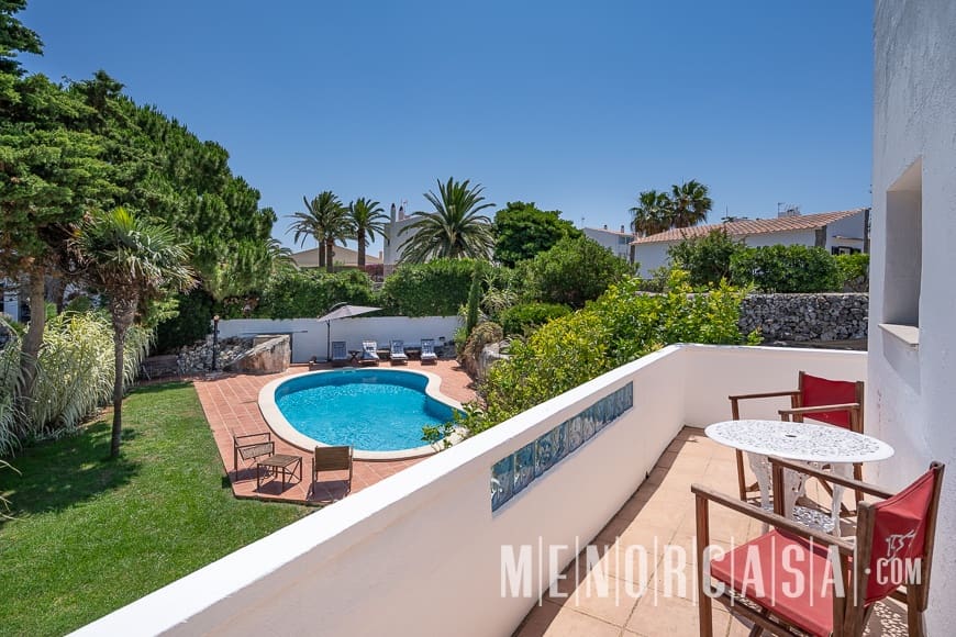 6 sypialnia Willa na sprzedaż w Es Castell z basenem - 1 250 000 € (Ref: 9081008)